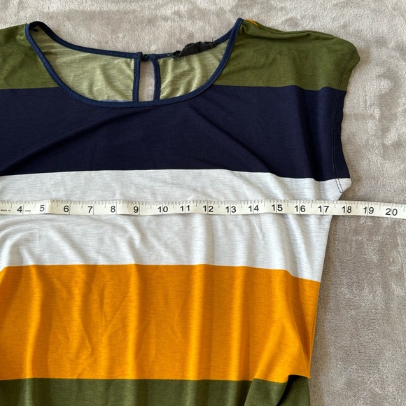 Small Fall Top , striped - Picture 3 of 7